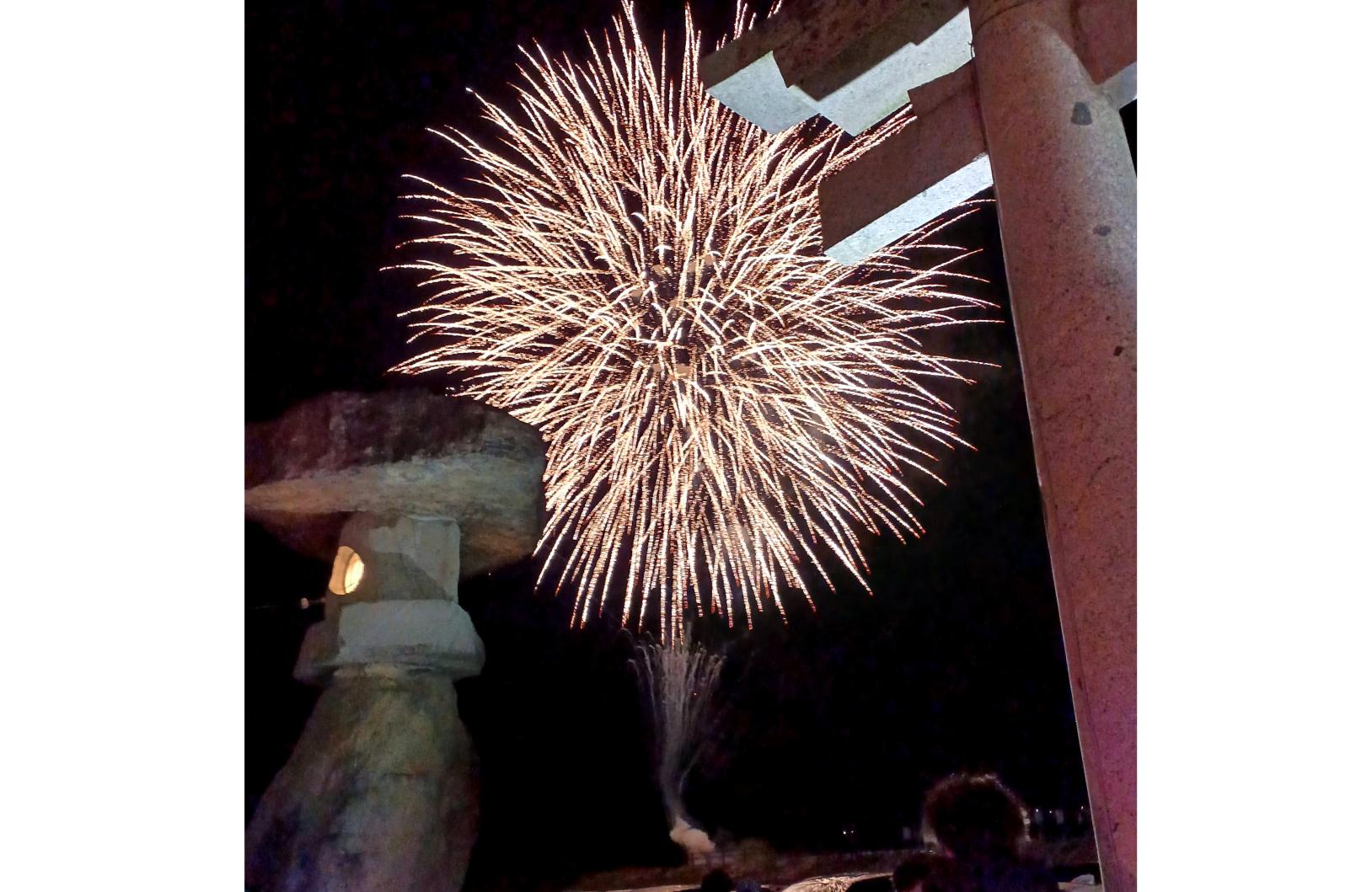 築上町カウントダウン花火