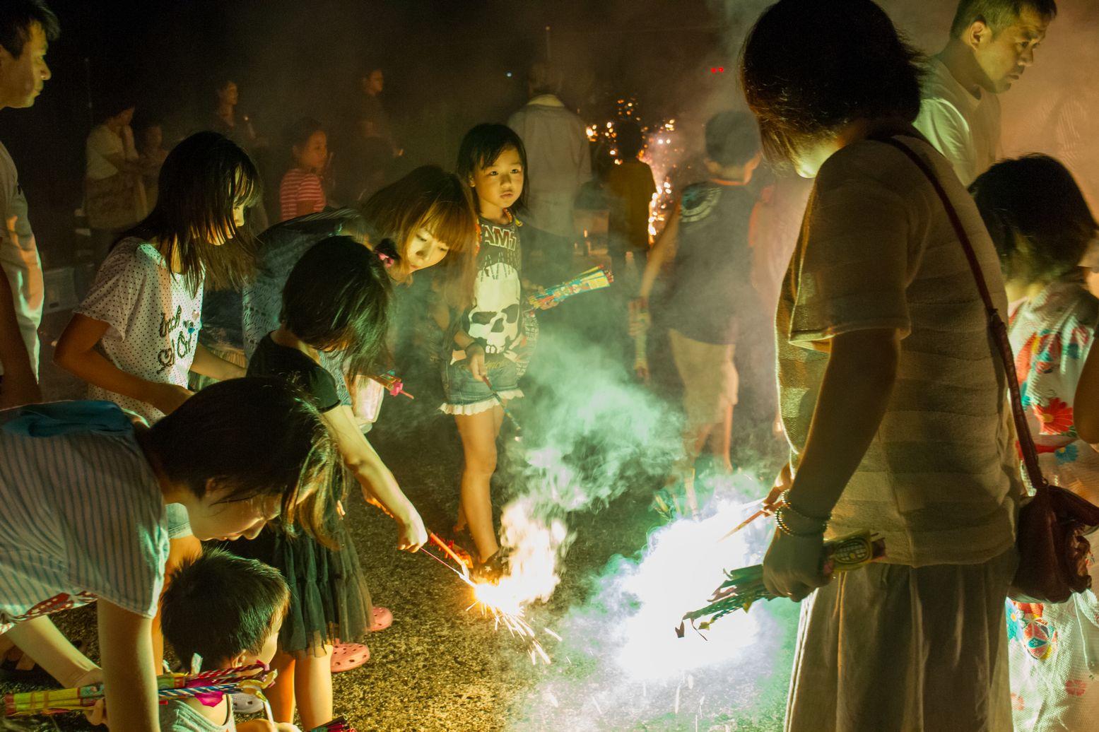 親子で遊ぼう！みやまおもちゃ花火フェスタ