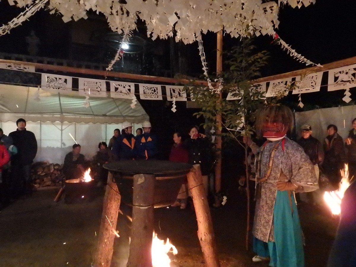 花祭 (東栄町 河内)