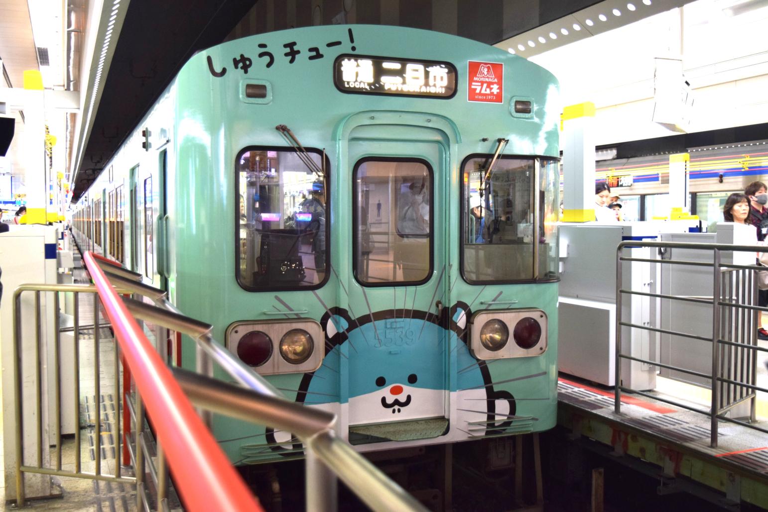 森永ラムネ×西鉄電車「受験生応援列車」