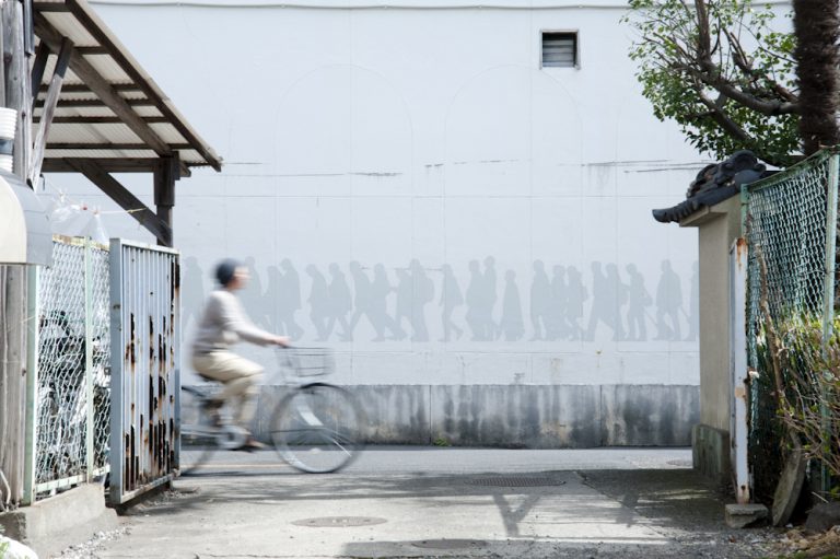 街を歩けば、さまざまなアートに出会えます。